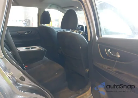 2016 Nissan Rogue S/Sl/Sv z USA, uszkodzony, nr VIN 5N1AT2MV7GC821565